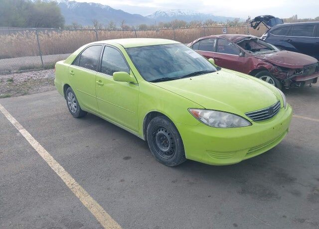 2006 TOYOTA Camry