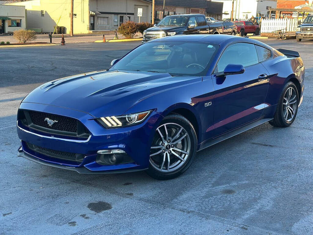2015 FORD Mustang