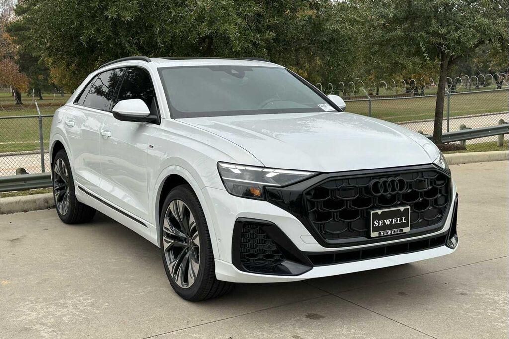 2026 Audi Q8