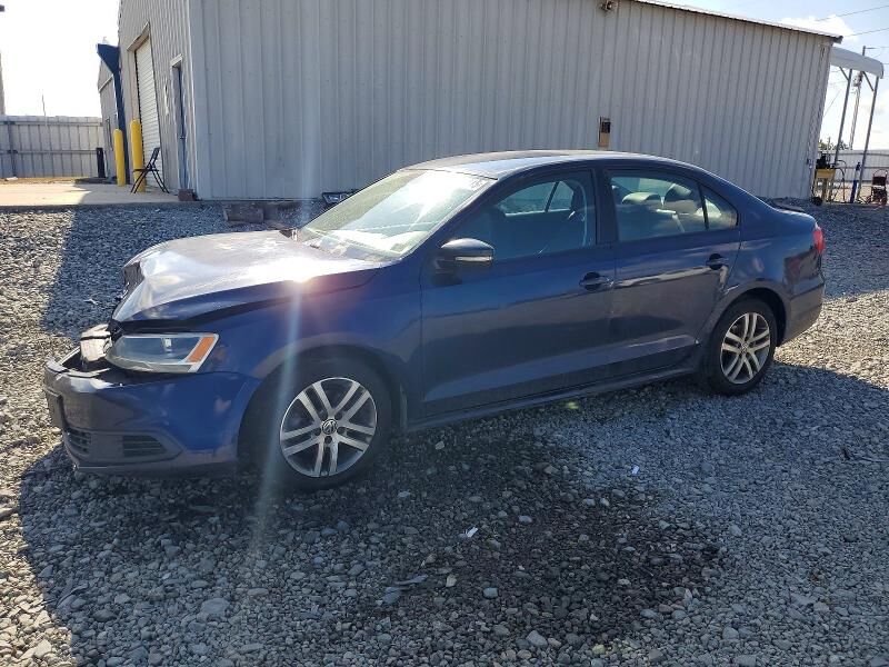 2012 VOLKSWAGEN Jetta