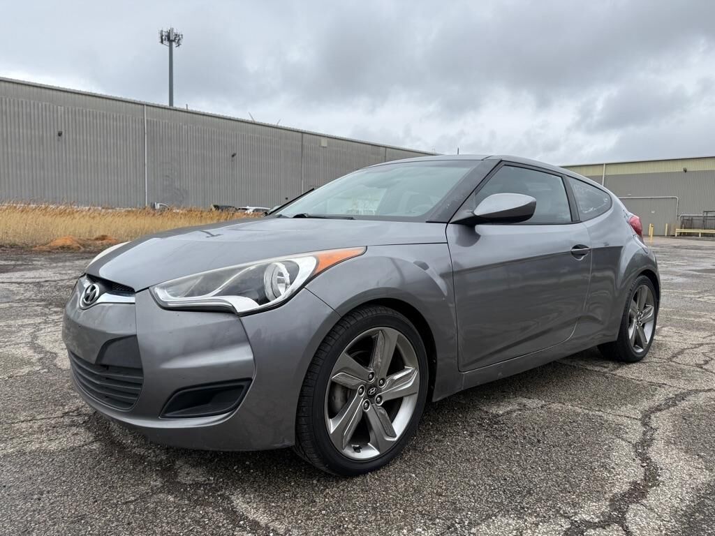 2016 HYUNDAI Veloster