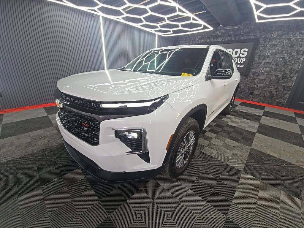 2026 CHEVROLET Traverse