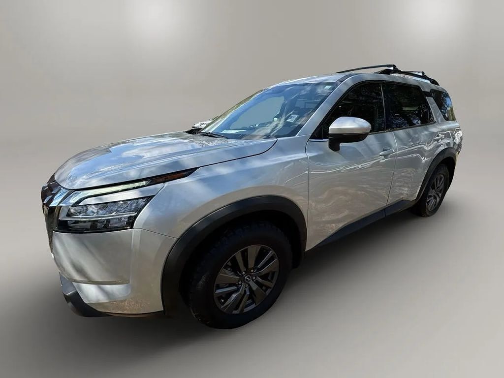 2022 NISSAN Pathfinder