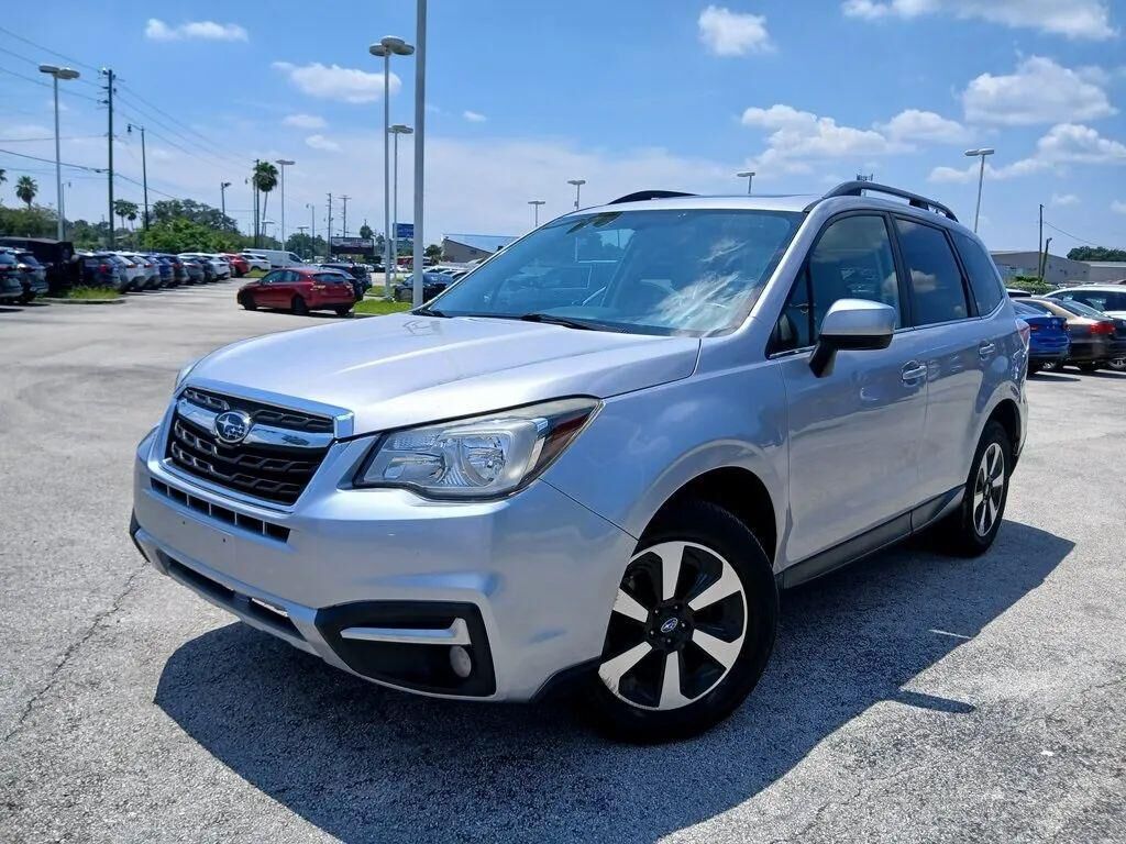 2017 SUBARU Forester