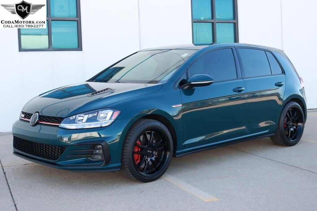 2019 VOLKSWAGEN Golf GTI