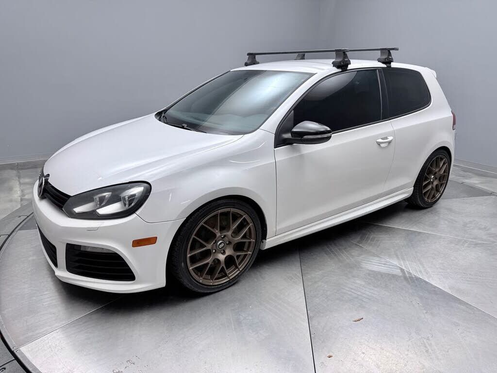 2012 VOLKSWAGEN Golf