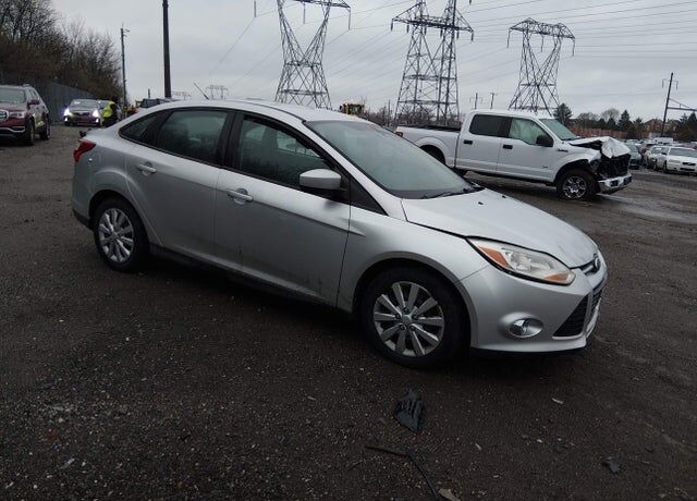 2012 FORD Focus