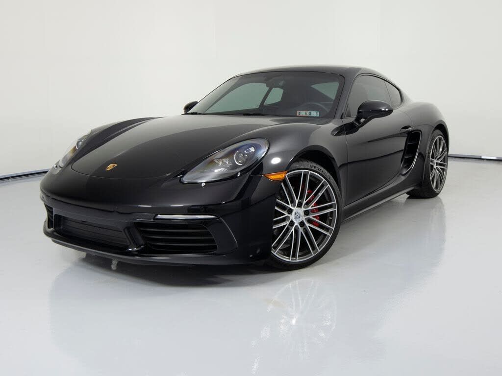 2024 PORSCHE 718