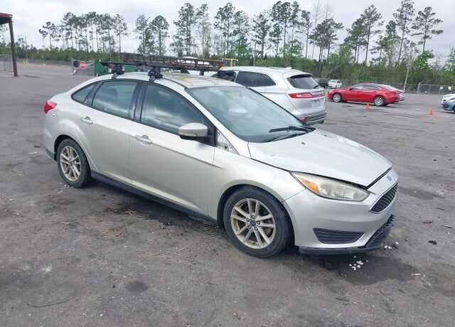 2017 FORD Focus