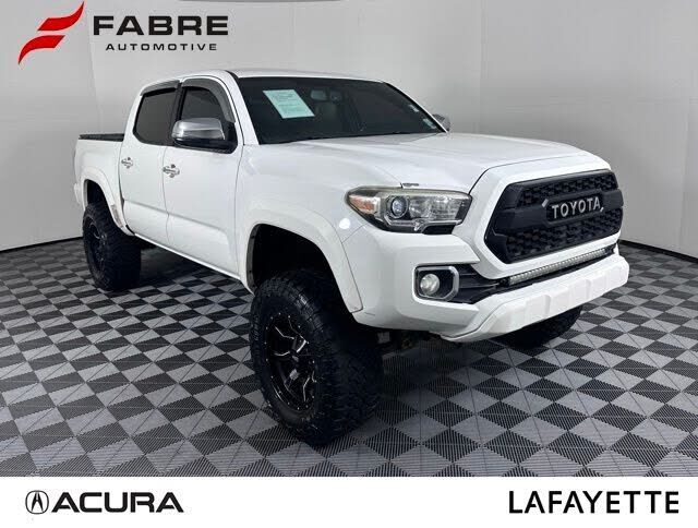 2017 TOYOTA Tacoma