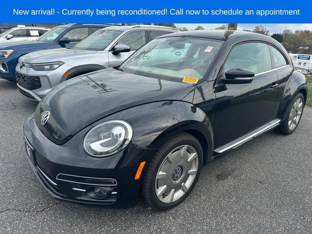 2018 VOLKSWAGEN Beetle