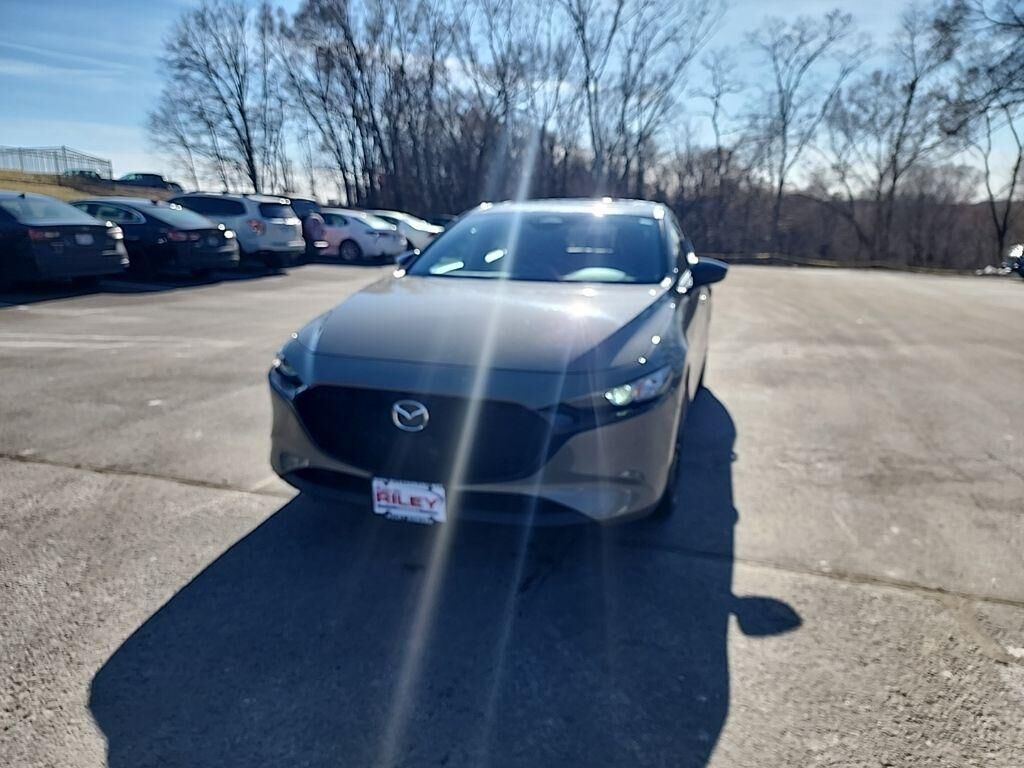 2024 MAZDA Mazda3