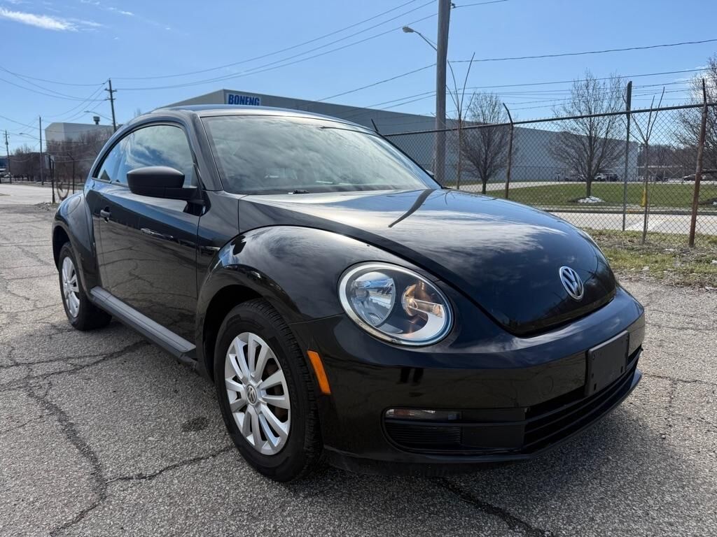 2012 VOLKSWAGEN Beetle