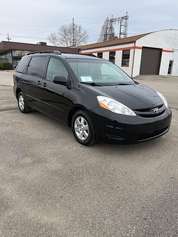 2008 TOYOTA Sienna