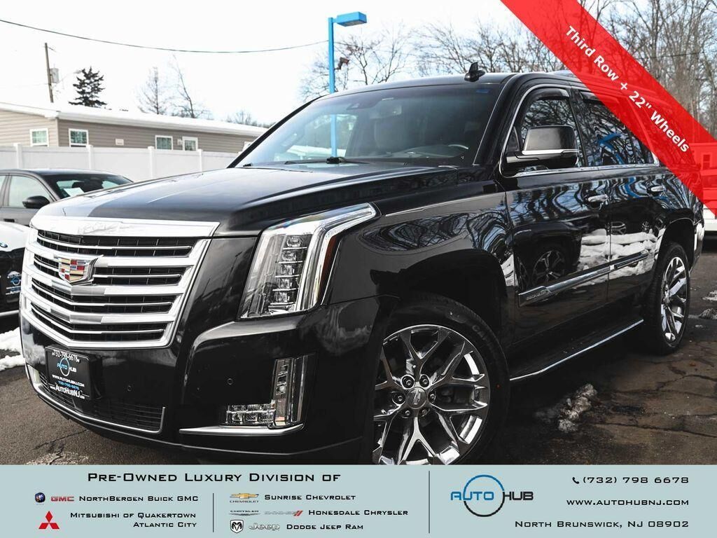 2016 CADILLAC Escalade