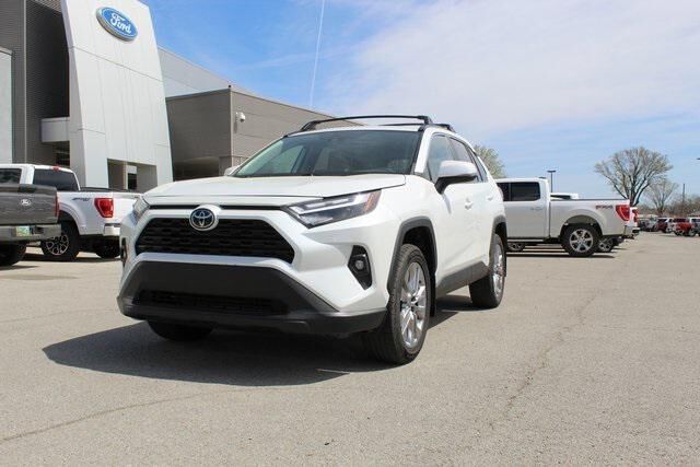 2023 TOYOTA RAV4