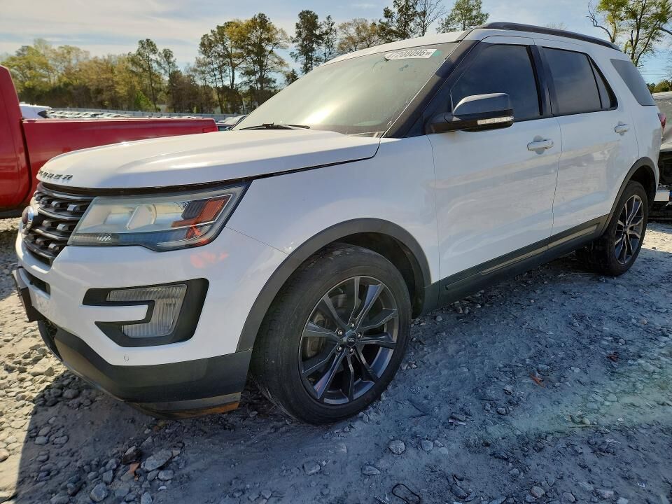 2017 FORD Explorer