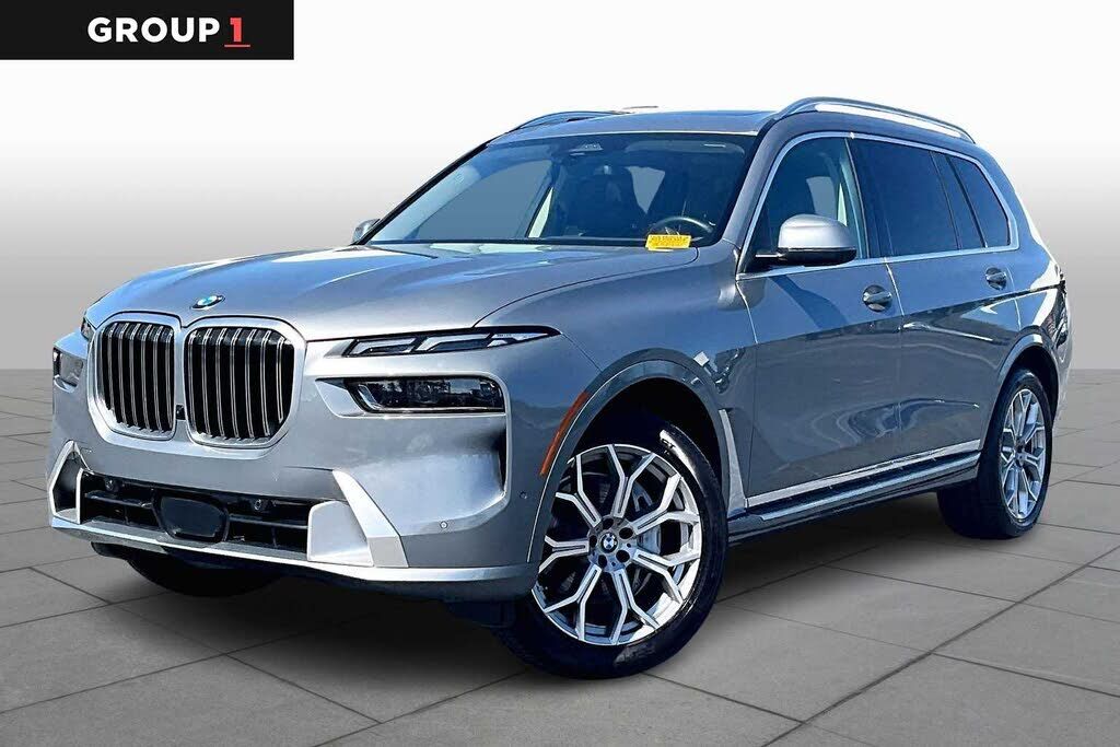 2024 BMW X7