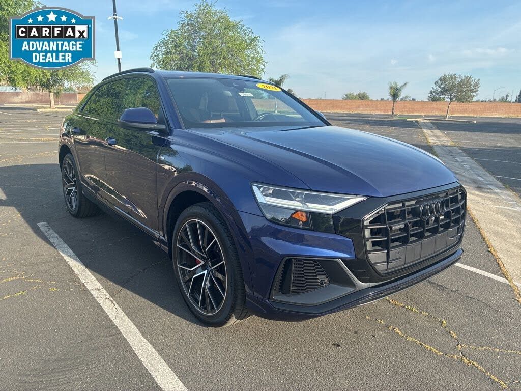 2021 AUDI Q8
