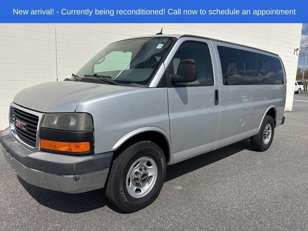 2011 GMC Savana
