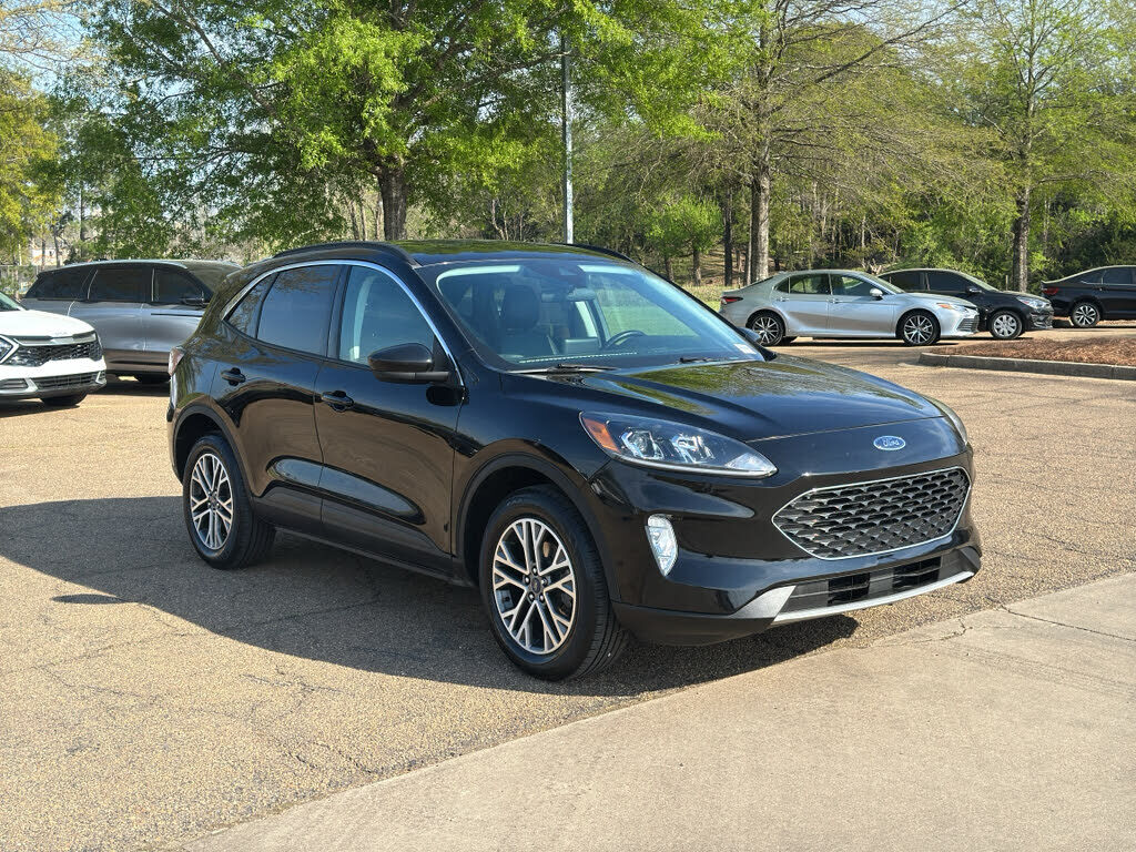 2021 FORD Escape