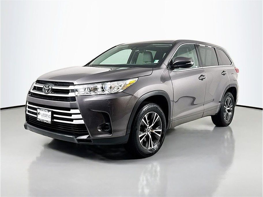 2017 TOYOTA Highlander