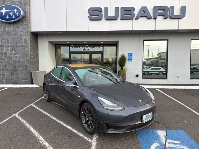 2018 TESLA Model 3