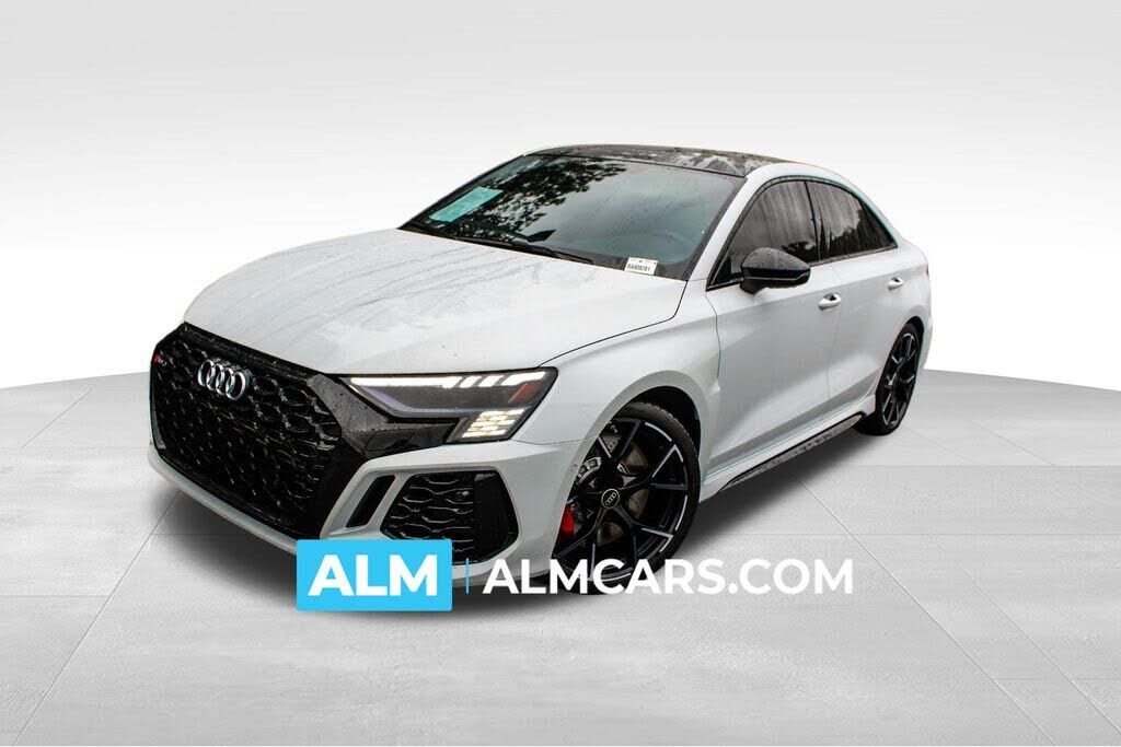 2024 AUDI RS3