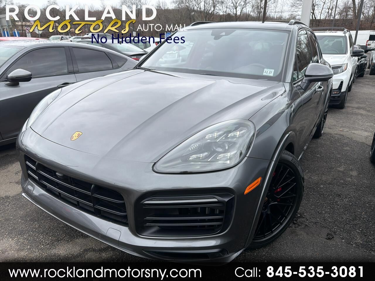 2023 PORSCHE Cayenne