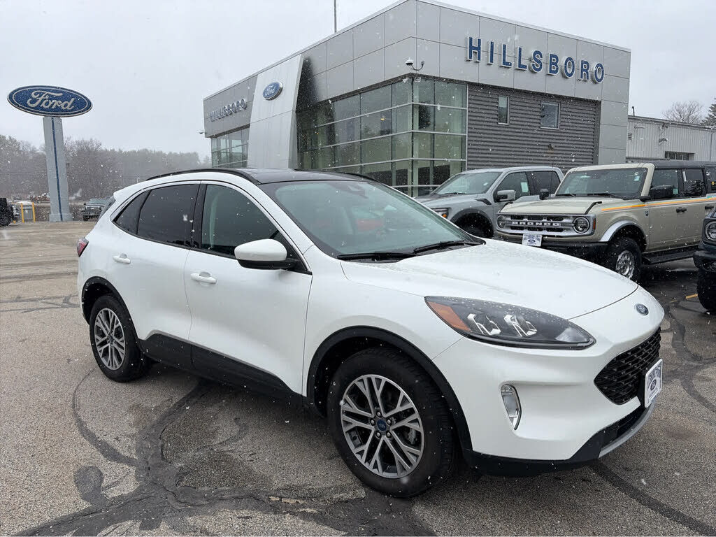 2022 FORD Escape