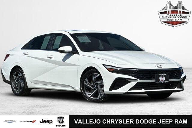 2024 HYUNDAI Elantra