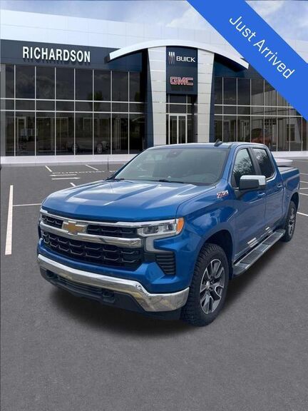 2023 CHEVROLET Silverado