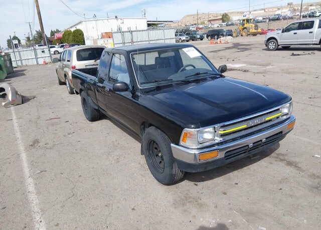 1991 TOYOTA Pick-Up