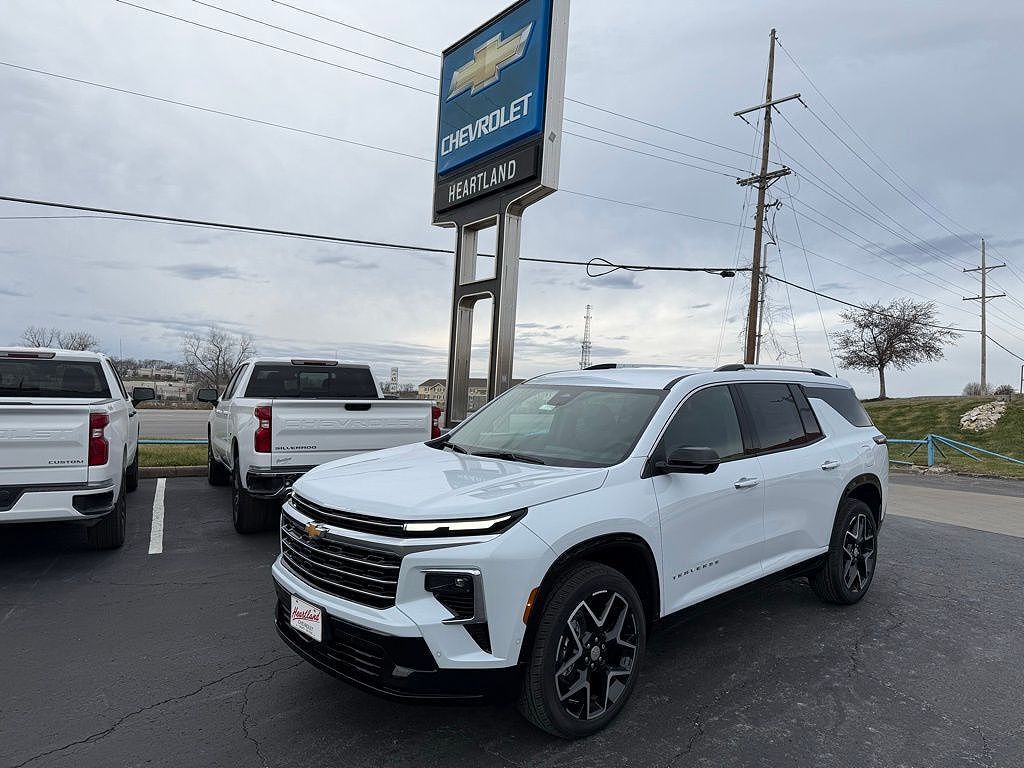 2026 CHEVROLET Traverse