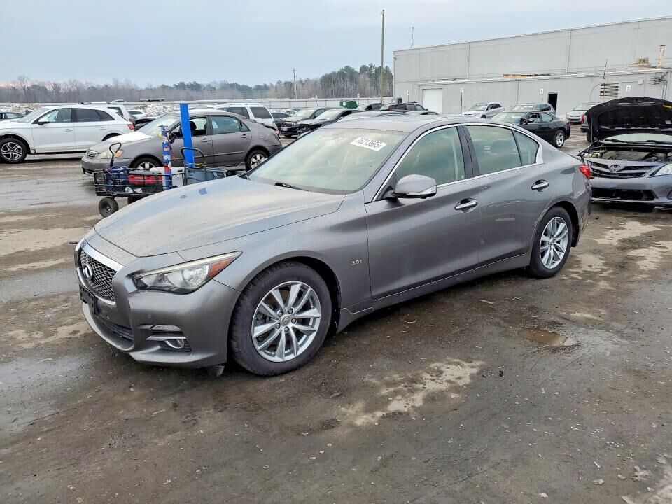 2017 INFINITI Q50