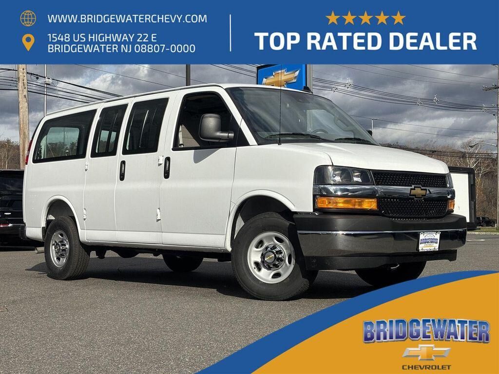 2025 CHEVROLET Express