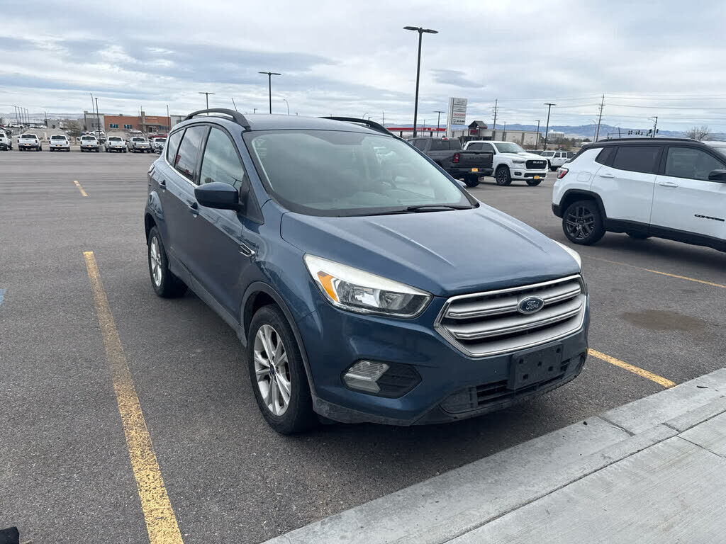 2018 FORD Escape