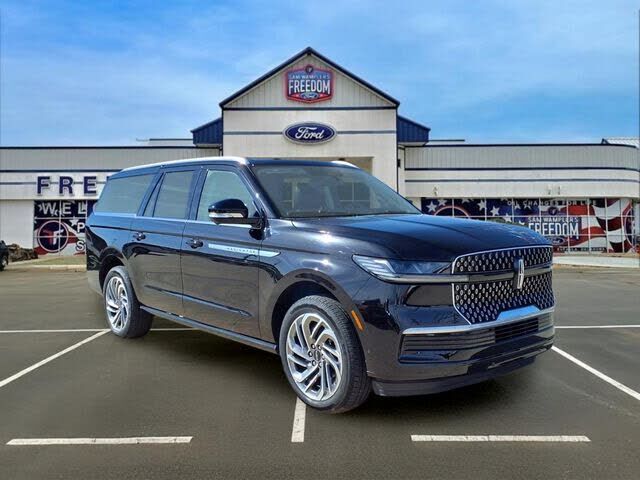 2025 LINCOLN Navigator L