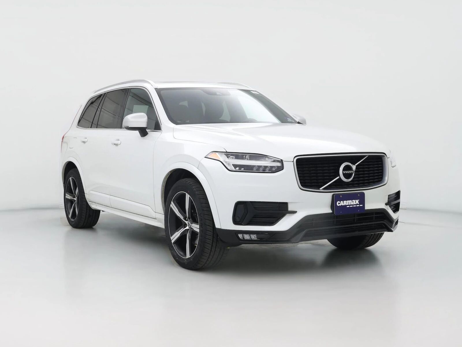 2019 VOLVO XC90