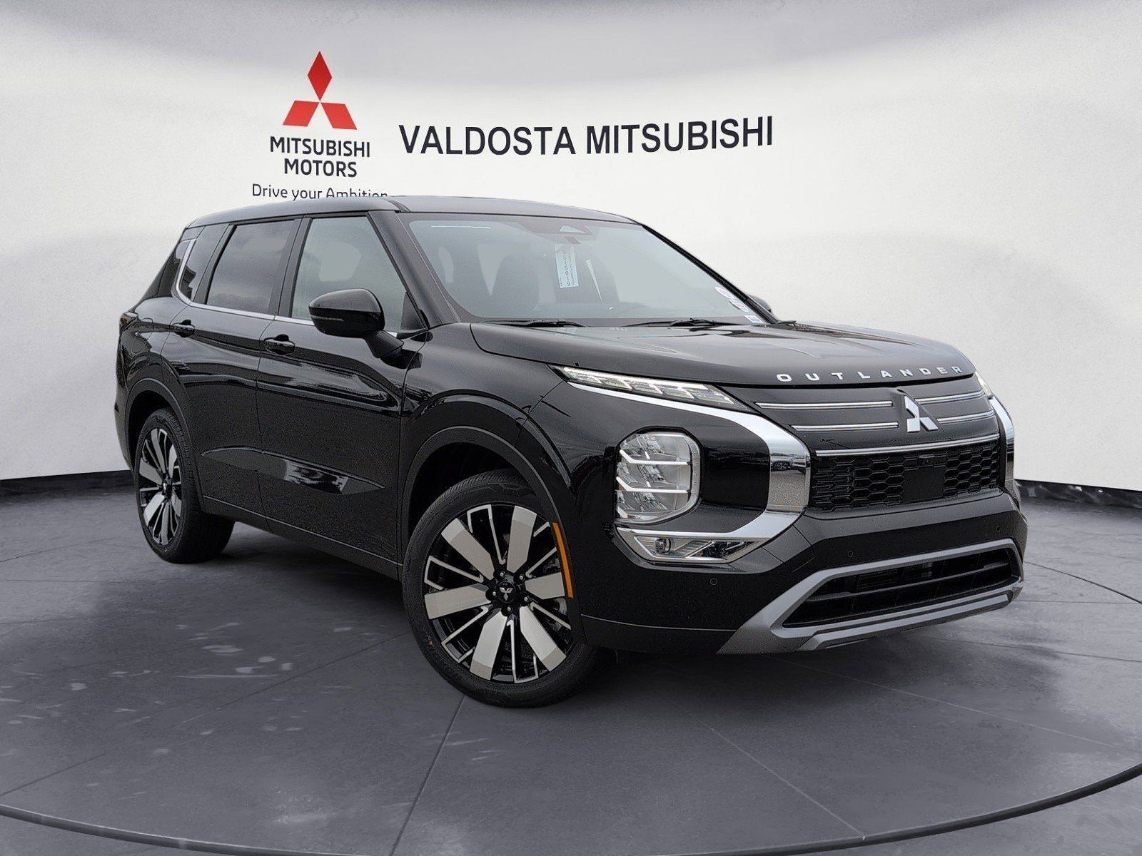 2026 MITSUBISHI Outlander