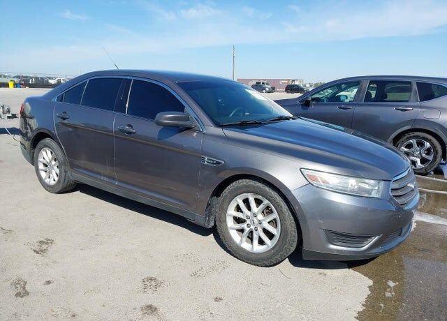 2013 FORD Taurus
