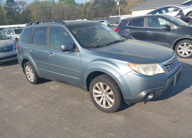 2012 SUBARU Forester