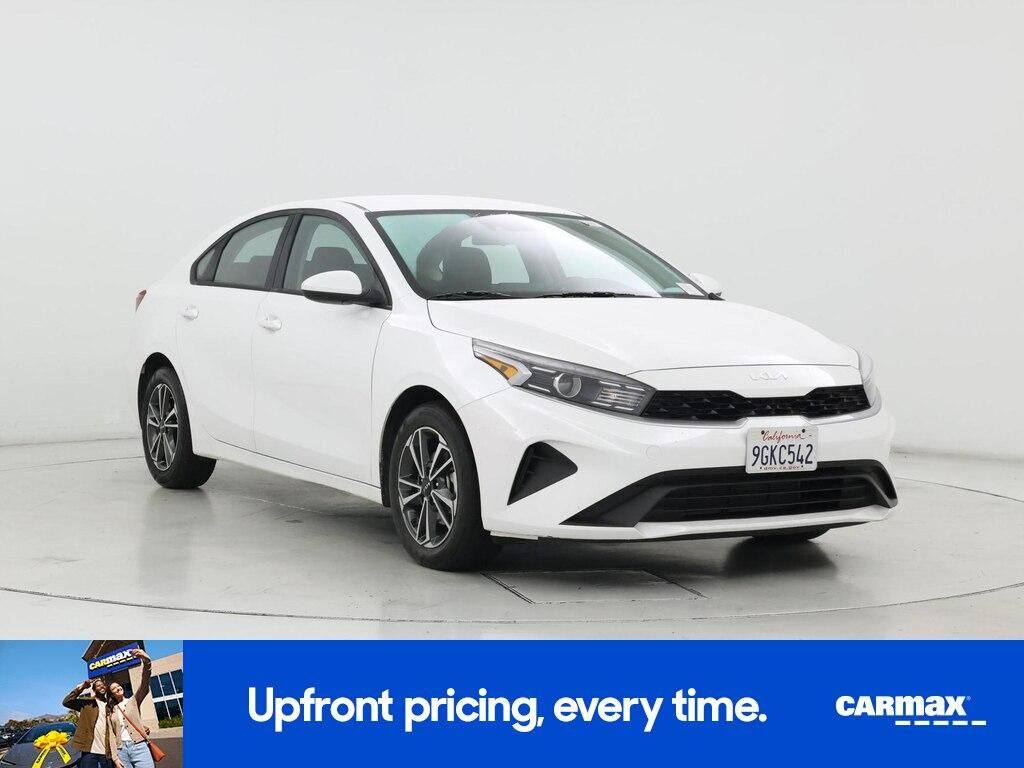 2023 KIA Forte
