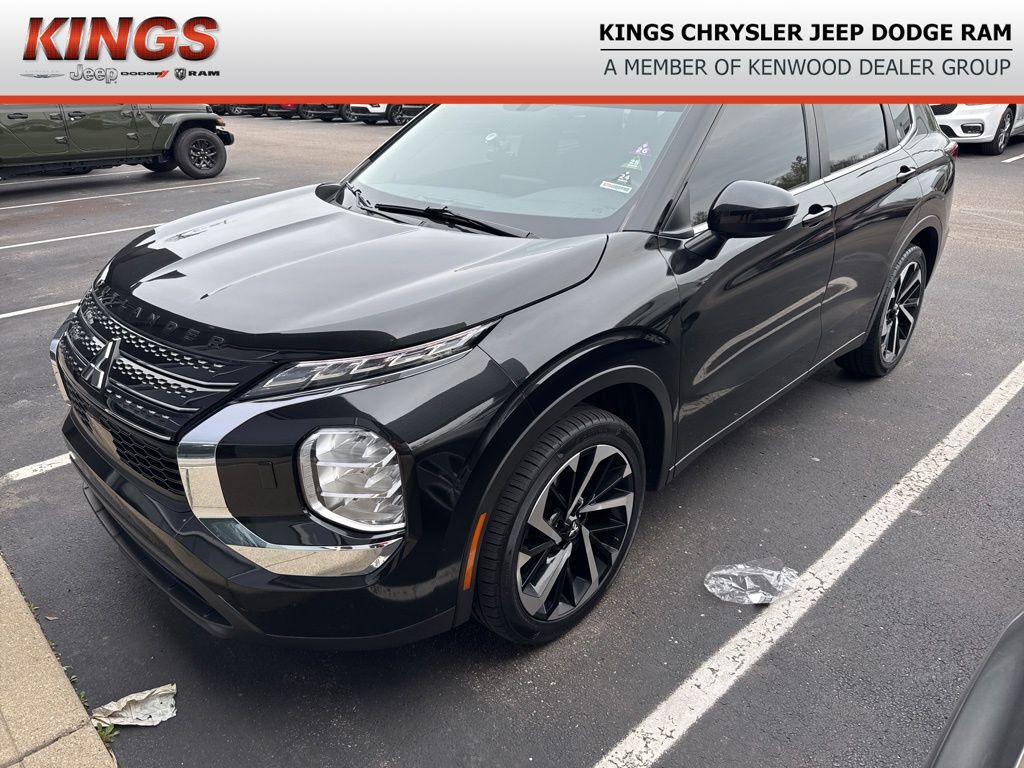 2022 MITSUBISHI Outlander