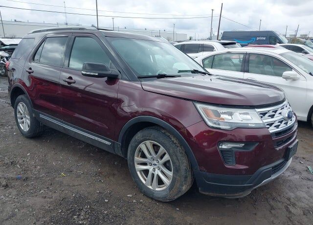 2018 FORD Explorer