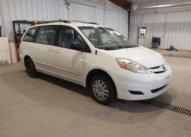 2006 TOYOTA Sienna