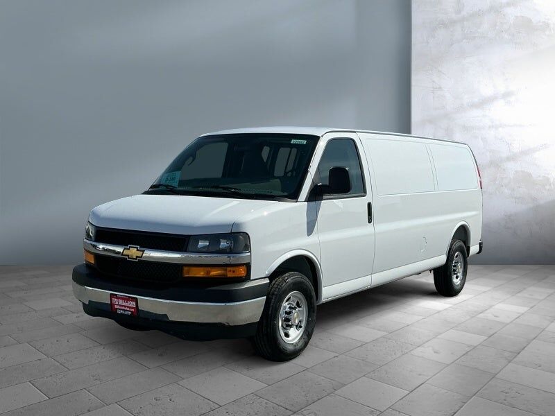 2026 CHEVROLET Express