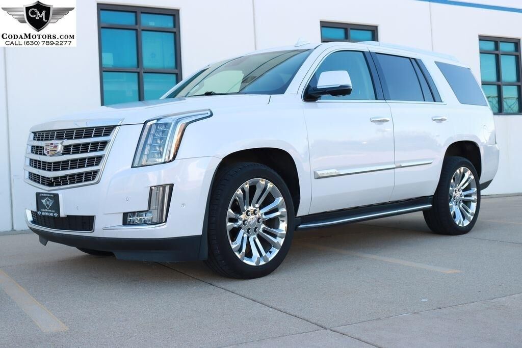 2020 CADILLAC Escalade