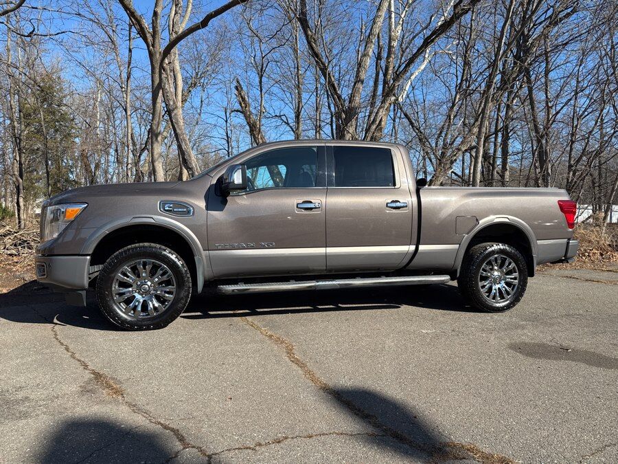 2018 NISSAN Titan