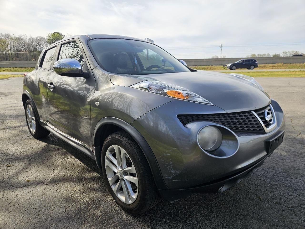 2013 NISSAN Juke
